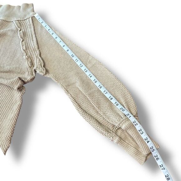 We The Free She's a Keeper Mock Neck Sweater Knit Oversized Tan Women’s Size S - Picture 6 of 12